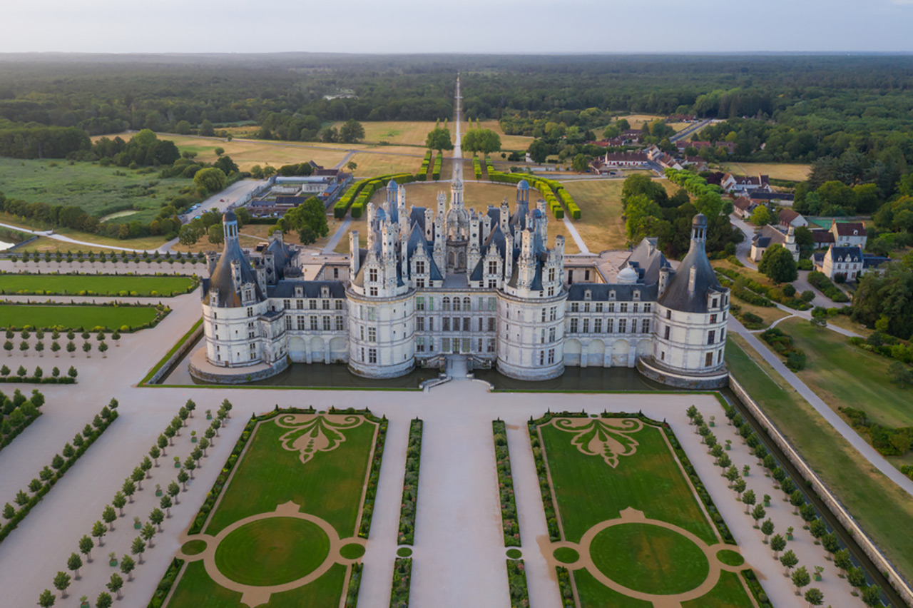10 Most Beautiful Palaces In The World With Photos Map Touropia